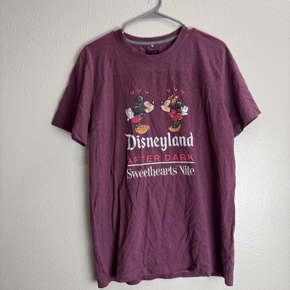 Disneyland Kanot After Dark Sweethearts Nite Size Large - Picture 1 of 6
